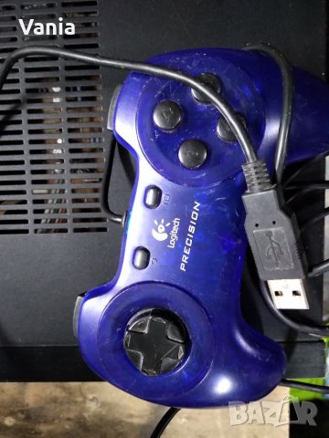 Джойстик Logitech 