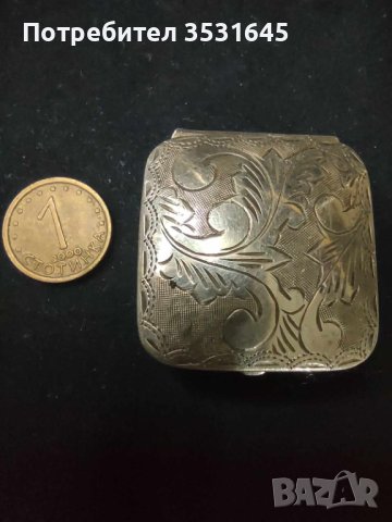 Малка сребърна кутийка, снимка 4 - Други ценни предмети - 42820122