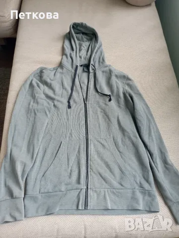 Почти нови ватирани суичъри с качулки , снимка 4 - Детски анцузи и суичери - 50154475