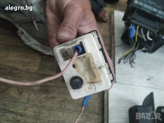 Часовник за Renault 19 Mk II, снимка 4 - Части - 50964573