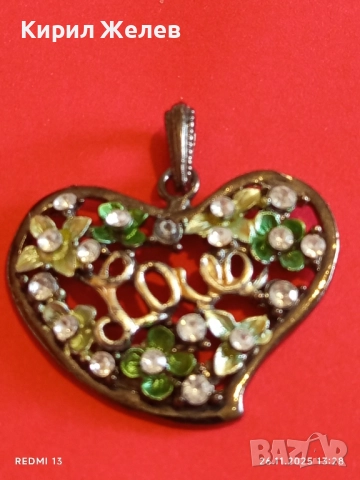 Висулка с форма сърце ❤️ с емайлирани цветя, кристали и надпис LOVE 52204