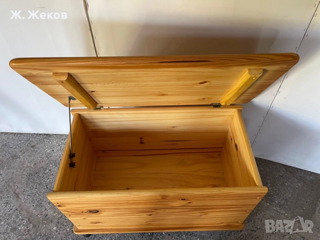 Масивна ракла, снимка 2 - Ракли - 52729933