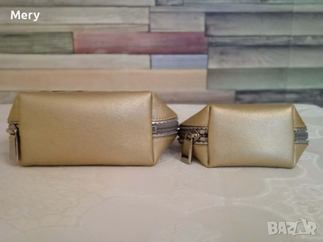 Луксозни козметични несесери Furla Camelia , снимка 3 - Портфейли, портмонета - 54062577