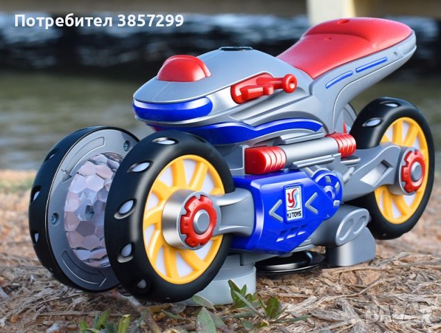 Каскадна, светеща играчка мотор, въртяща се на 360 градуса с подвижни гуми, снимка 1 - Музикални играчки - 42370724