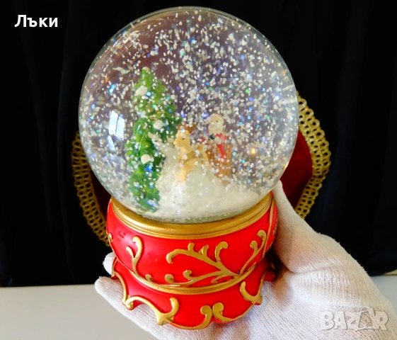 Преспапие Дядо Коледа,елен,елхи,сняг,етикет Нидерландия. , снимка 2 - Декорация за дома - 53939866