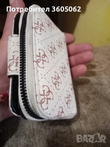 Продавам ново дамско портмоне , снимка 3 - Портфейли, портмонета - 53902950