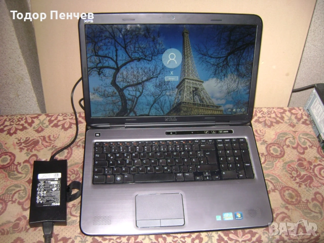 Dell XPS 17.3, Core i7, 8 GB RAM, 500 GB HDD, снимка 8 - Лаптопи за дома - 54000837