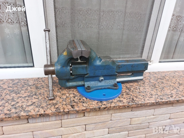 Менгеме Heuer Front 