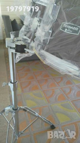 Барабани , бонгоси , снимка 6 - Ударни инструменти - 30040974