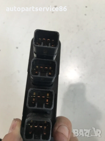 Бутон за отопление на стъкло за KIA Sedona 2.9 CRDi (2002–2006), снимка 2 - Части - 53312991