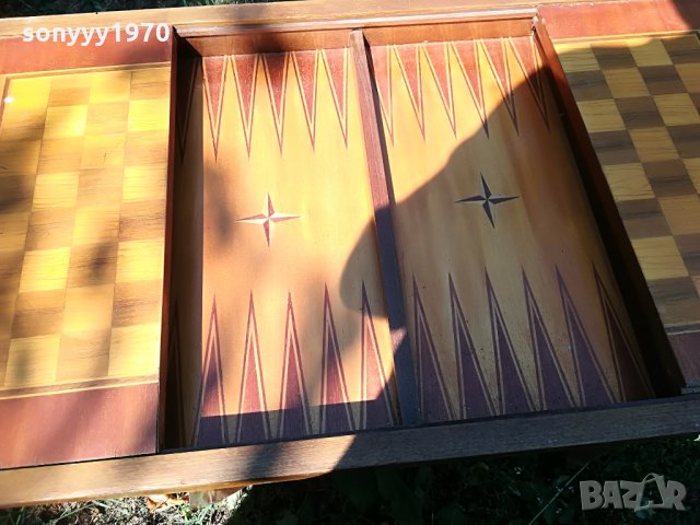 УНИКАТ-ФУРНИР-антика-стара маса табла и шах-90х60х50см-сгъната, снимка 13 - Колекции - 30028351