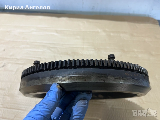 Твърд маховик с болтовете от VW Golf 3 1.9 TDI (228 мм), снимка 4 - Части - 54057257