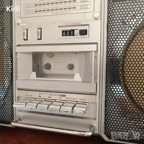 Ghettoblaster 4 Band Rising SRC-2005, снимка 14 - Радиокасетофони, транзистори - 56137899