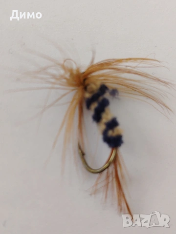 4бр.мухи в кутийка за риболов естествени, снимка 5 - Стръв и захранки - 53093609