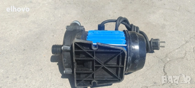 Помпа за вода SFP 3600, снимка 3 - Напояване - 54340339