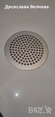 Маса за маникюр+ прахоуловител , снимка 5 - Маникюр и педикюр - 50967713