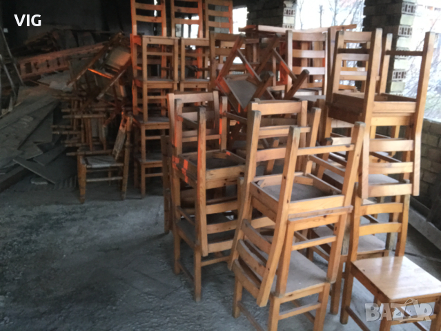 Столове и маси за заведение от масив