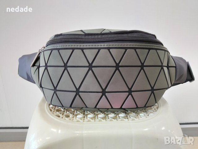 Дамска чанта Хамелеон за кръста тип банан , снимка 1