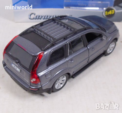 Volvo XC90 2002 - мащаб 1:43 на Cararama старо производство с отваряеми врати модела е нов в кутия, снимка 4 - Колекции - 30223034