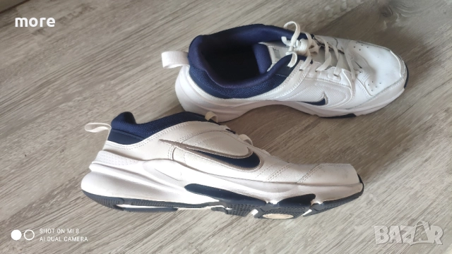 Маратонки NIKE Defy All Day Найк 42 номер