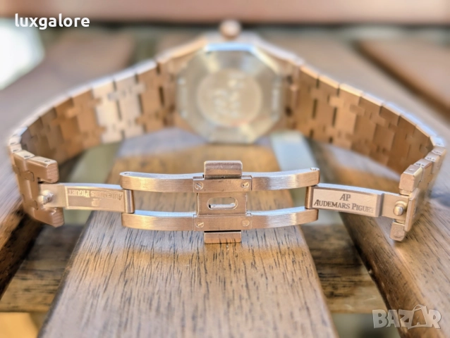 Дамски часовник Audemars Piguet Royal Oak 34 с кварцов механизъм, снимка 5 - Дамски - 51799407