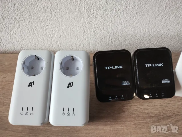 Mix power line wi-fi repeater Tp-link A1, снимка 4 - Мрежови адаптери - 56107242