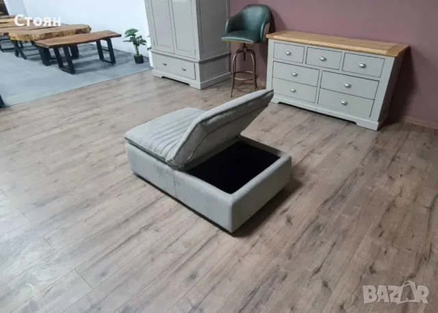 Голяма сива табуретка от плат с функция ракла, снимка 9 - Дивани и мека мебел - 47710069