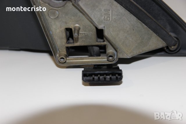 Ляво електрическо огледало Opel Omega A (1986-1994г.) 1428067 / 5 пина / Опел Омега А, снимка 3 - Части - 42509298
