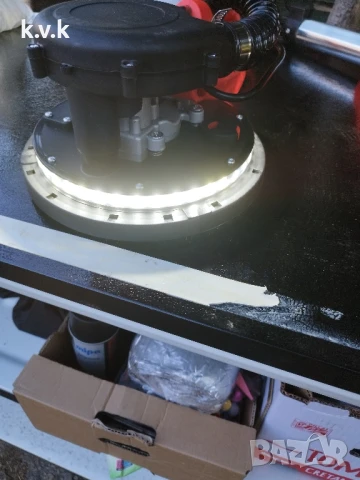 шлайф машина за стени и тавани., снимка 2 - Други инструменти - 51177083