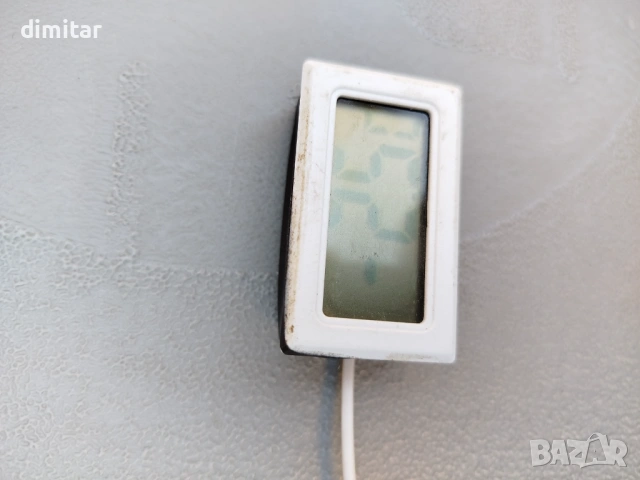 Хладилник COLEMAN на 12/ 220 V-GAS, снимка 11 - Хладилници - 54339179