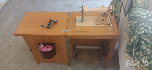 крачна шевна машина ПМЗ, снимка 6 - Шевни машини - 50586925