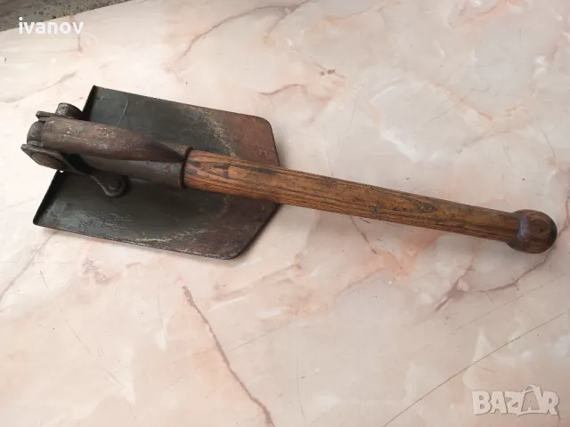 Военна комбинирана сгъваема лопатка с кирка, снимка 6 - Антикварни и старинни предмети - 50233563
