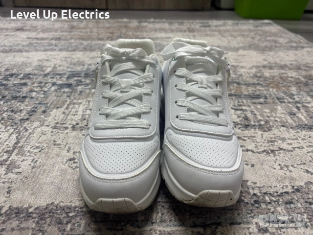 Дамски обувки Sketchers Street, снимка 5 - Маратонки - 54180140