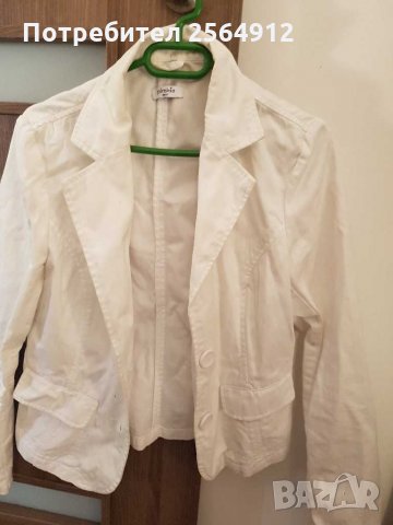 Продавам дамско бяло сако, снимка 2 - Якета - 29449792