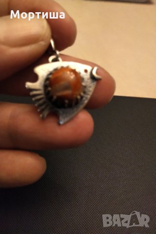 Сребърна авторска висулка с червен мъхов ахат , снимка 2 - Колиета, медальони, синджири - 30108460