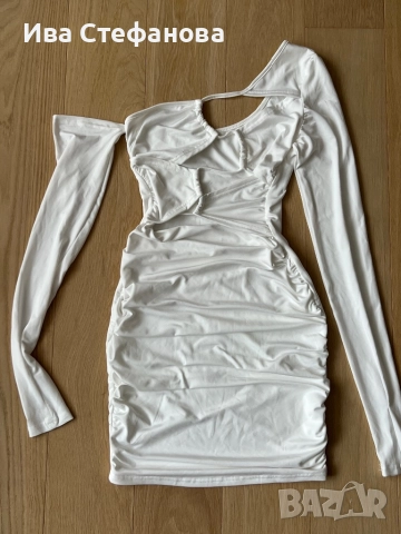 Нова еластична парти коктейлна бяла  къса официална рокля трико , снимка 3 - Рокли - 51628779