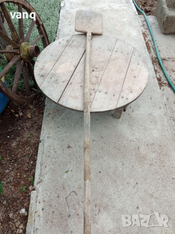 Стара дървена лопата за пещ или декорация, снимка 1 - Антикварни и старинни предмети - 36546631
