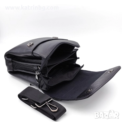 Подаръчен комплект за мъж -Чанта с капак и портфейл от естествена кожа в черно, снимка 3 - Подаръци за мъже - 52414586