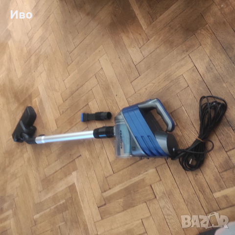 Вертикална прахосмукачка Star-Light ACTS-606R, Cyclonic, 0.6 л, Телескопична тръба, 600 W