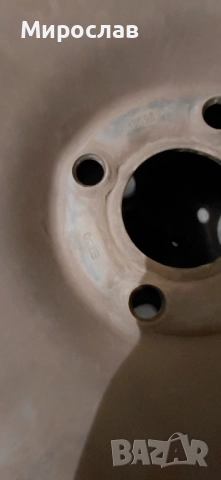 Железни джанти за Дачия или Рено, снимка 6 - Гуми и джанти - 51019386