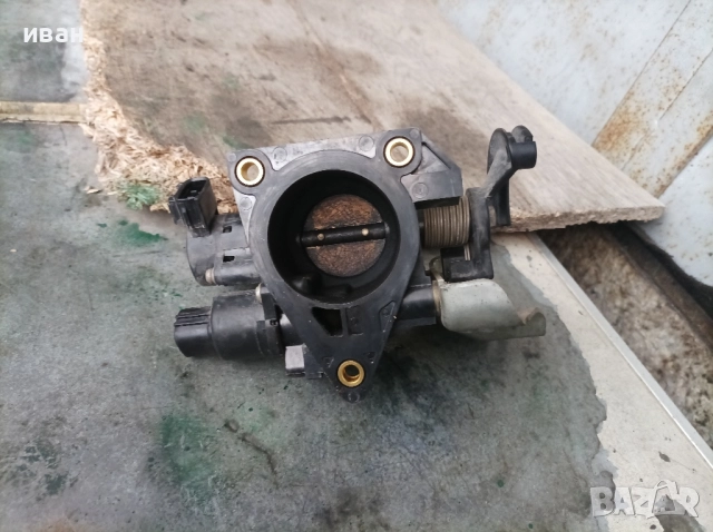 Дроселова клапа за Тойота Айго 1.0 бензин. 68 кс. 2009 год. 1KR. , снимка 7 - Части - 51675677