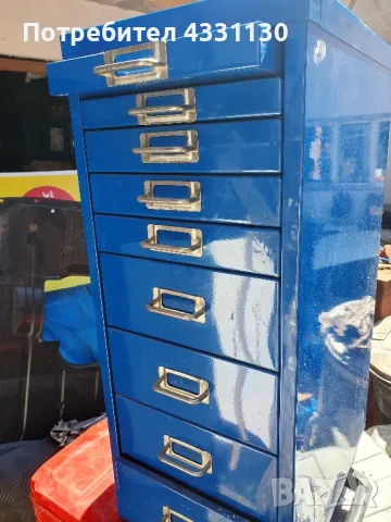 метален шкаф с чекмеджета, снимка 2 - Гардероби - 50219489