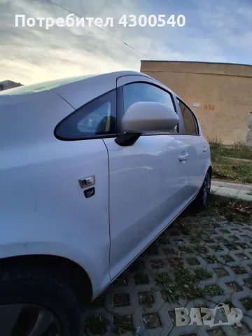 Продавам Opel Corsa 1.1, 2010г, бензин, снимка 2 - Автомобили и джипове - 56484388