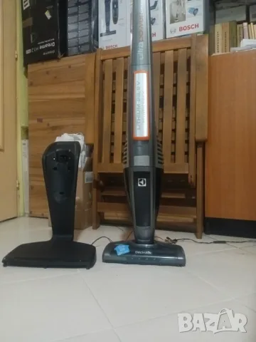 MOЩНА БЕЗКАБЕЛНА ПРАХОСМУКАЧКА AEG - ULTRAPOWER 25,2V, снимка 5 - Прахосмукачки - 55754529
