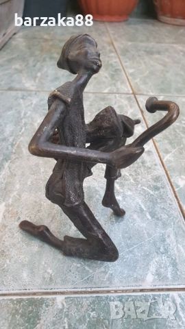 Стара бронзова фигура Африканка, снимка 3 - Колекции - 54358915