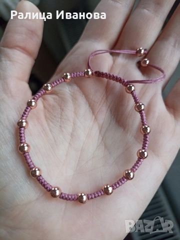 Дамска гривна с хематит 