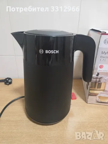Електрическата кана за вода Bosch MyMoment TWK2M163 (1,7 литра, 2400 W) в черен цвят , снимка 2 - Кани - 56140529