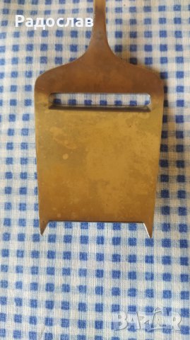 стар руски нож за кашкавал , снимка 3 - Прибори за хранене, готвене и сервиране - 42678861