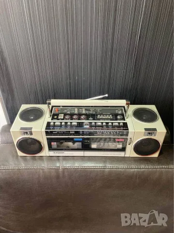 SANYO M-W24K VINTAGE RETRO BOOMBOX радио касетофон, снимка 4 - Радиокасетофони, транзистори - 55896320