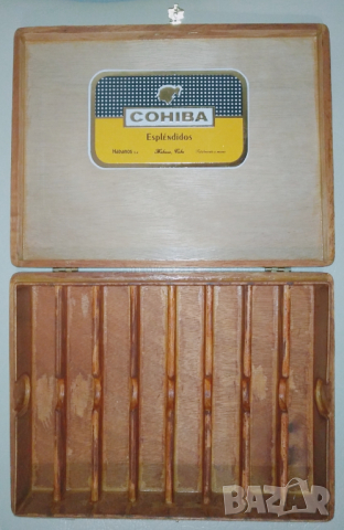 Дървена кутия за бръсначи, снимка 1 - Други ценни предмети - 36489203